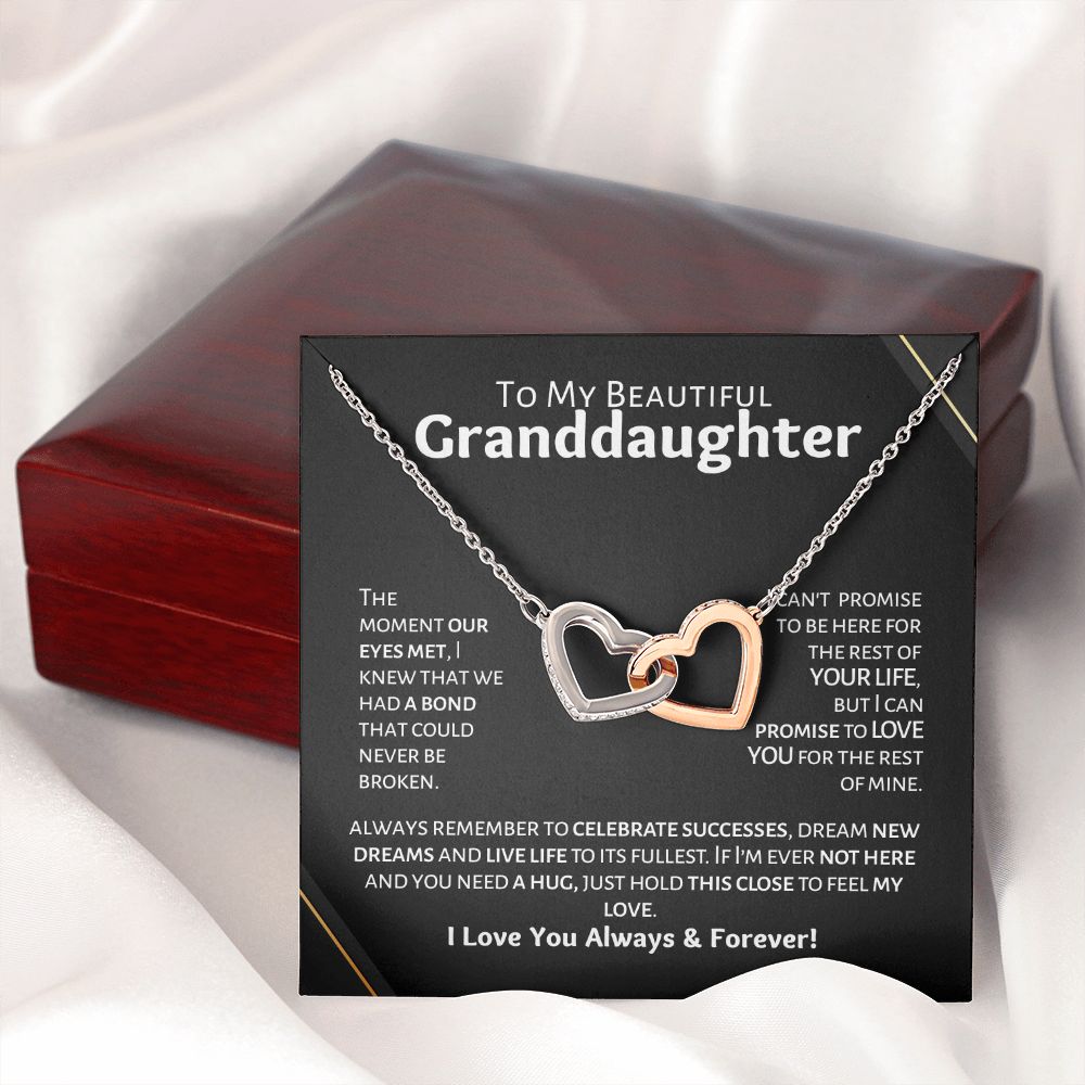 My Beautiful Granddaughter - Love & Light - Interlocking Hearts S9m